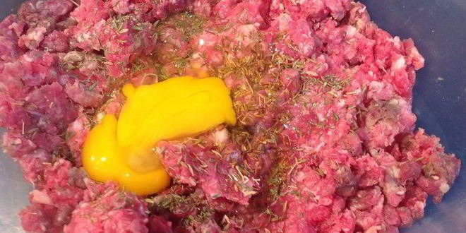 Рецепт спагетти с тефтельками с кедровыми орешками