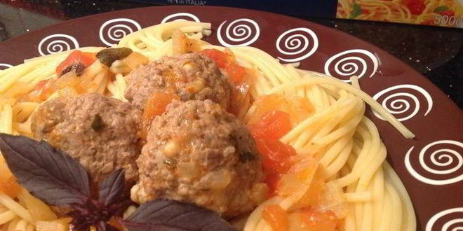 Рецепт спагетти с тефтельками с кедровыми орешками