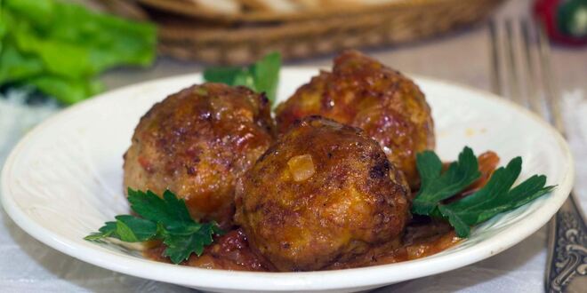 Рецепт тефтелей без риса с подливкой в духовке