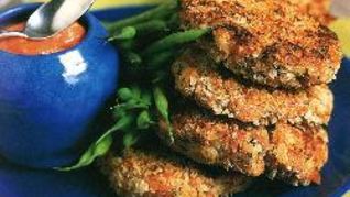 Рецепт Тефтелей из рыбы и картофеля с томатным соусом