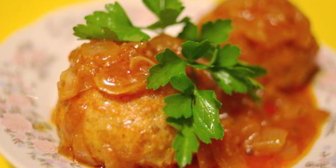 Рецепт тефтелей из семги в томатном соусе