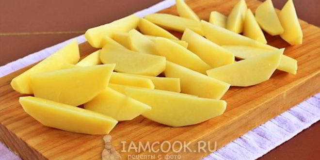 Рецепт тефтелей с картошкой в соусе в духовке