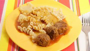 Рецепт Тефтелей с лапшой в томатном соусе