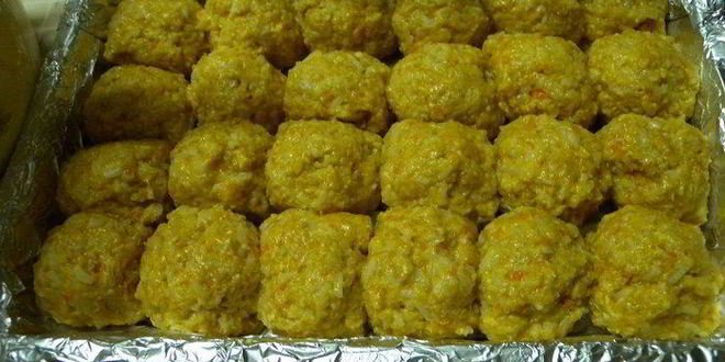 Рецепт тефтелей с рисом и сельдереем