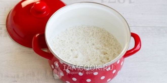 Рецепт тефтелей в сметанно-томатном соусе