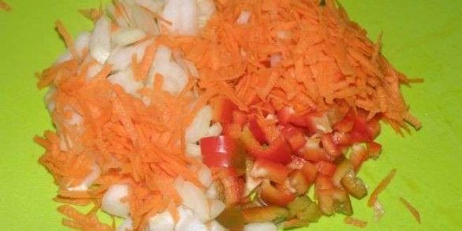 Рецепт тефтелей в сметанном соусе