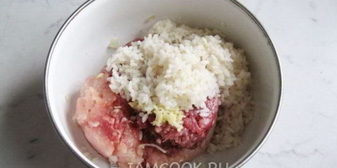 Рецепт тефтелей в сырном соусе