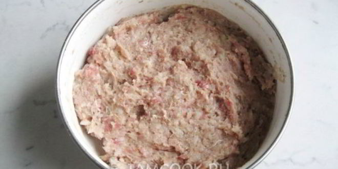 Рецепт тефтелей в сырном соусе