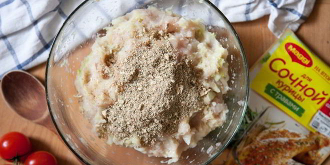 Рецепт запеченных куриных тефтелей с травами