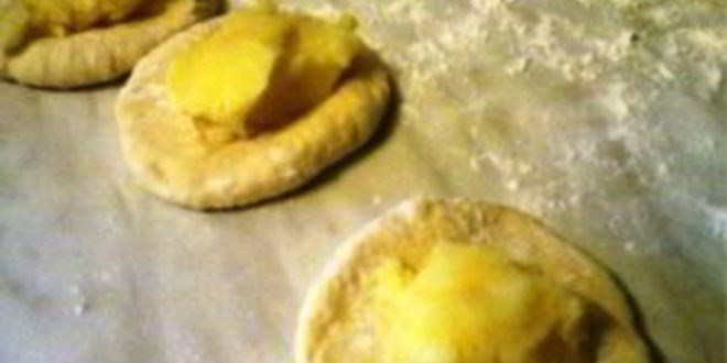 Рецепт дрожжевых вареников на пару