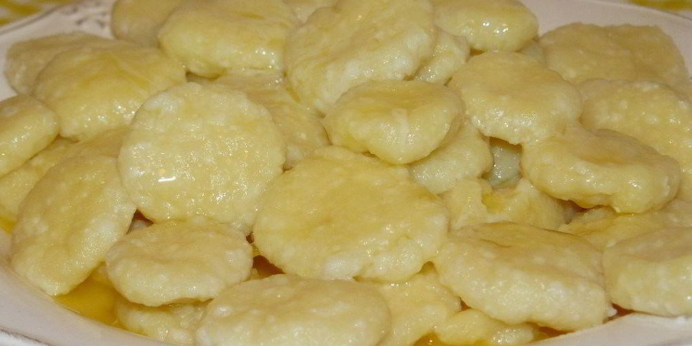 Как приготовить сладкие вареники с творогом