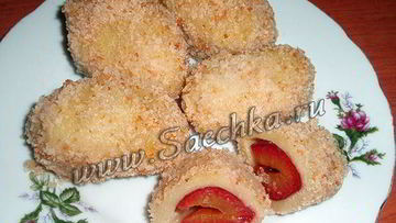 Рецепт Вареников из картофельного теста со сливами