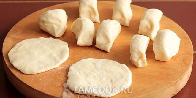 Рецепт вареников на кефире на пару