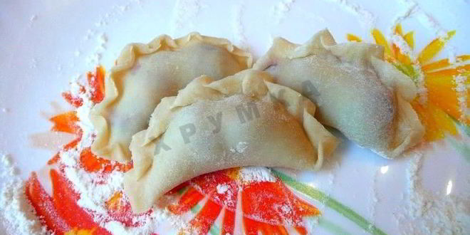 Рецепт вареников на воде с вишней постные