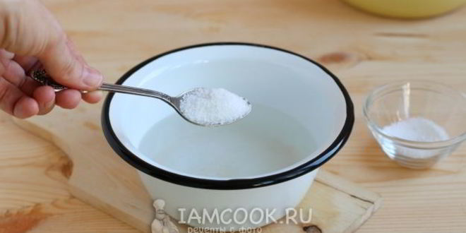 Рецепт вареников на воде со свежей малиной