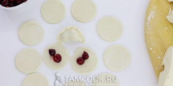 Рецепт вареников с черешней