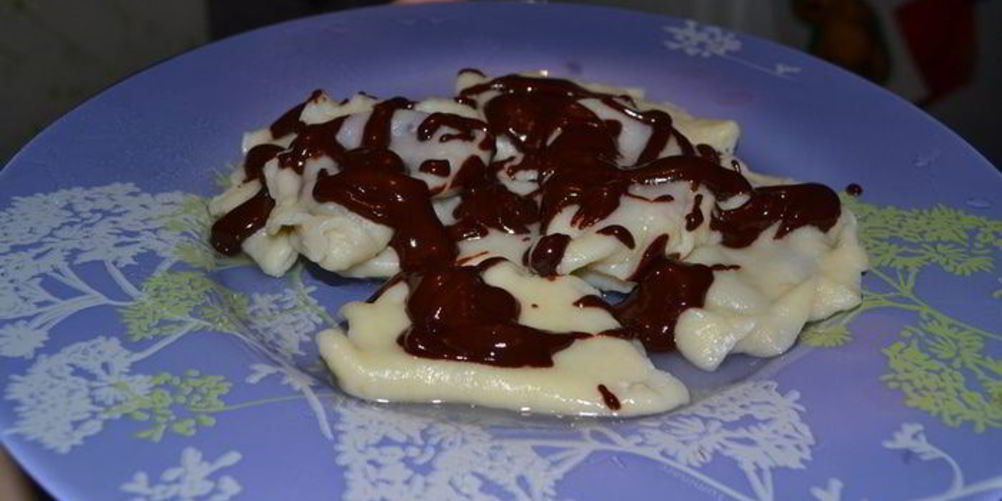 Как приготовить вареники с черникой и шоколадом
