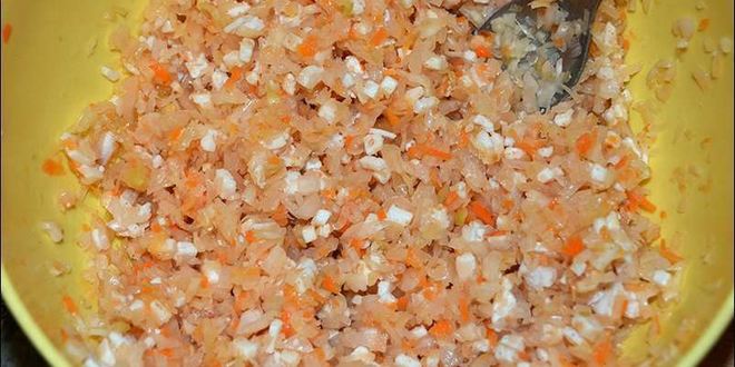 Рецепт вареников с капустой и салом