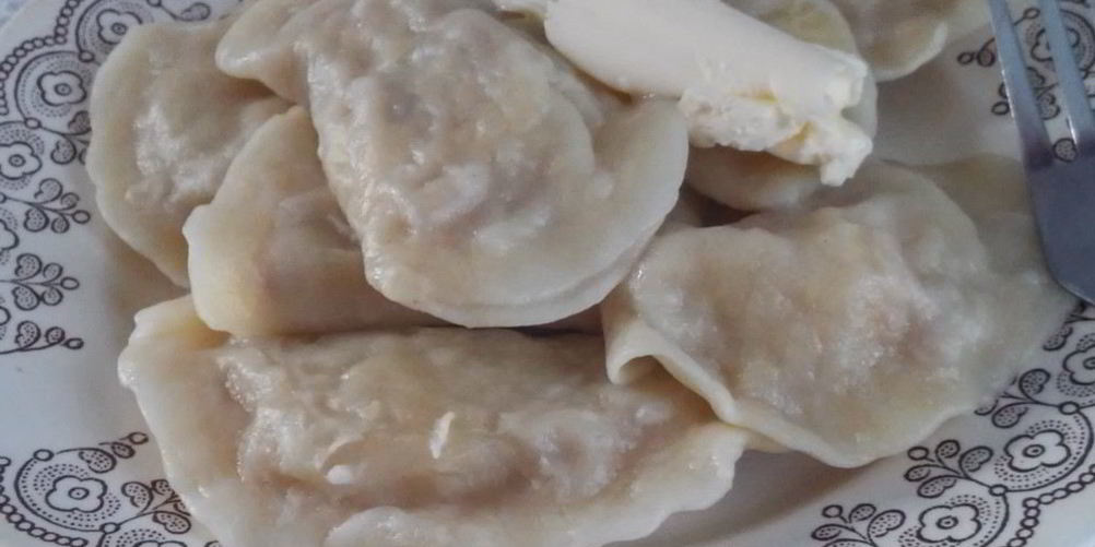 Как приготовить вареники с квашеной капустой и мясом