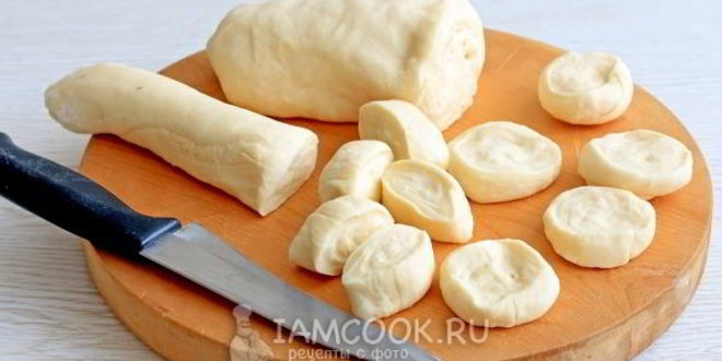 Рецепт вареников с соленым творогом