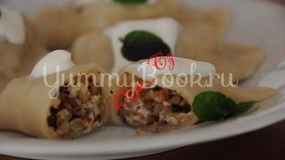 Рецепт Вареников с творогом, гречневой кашей и мятой