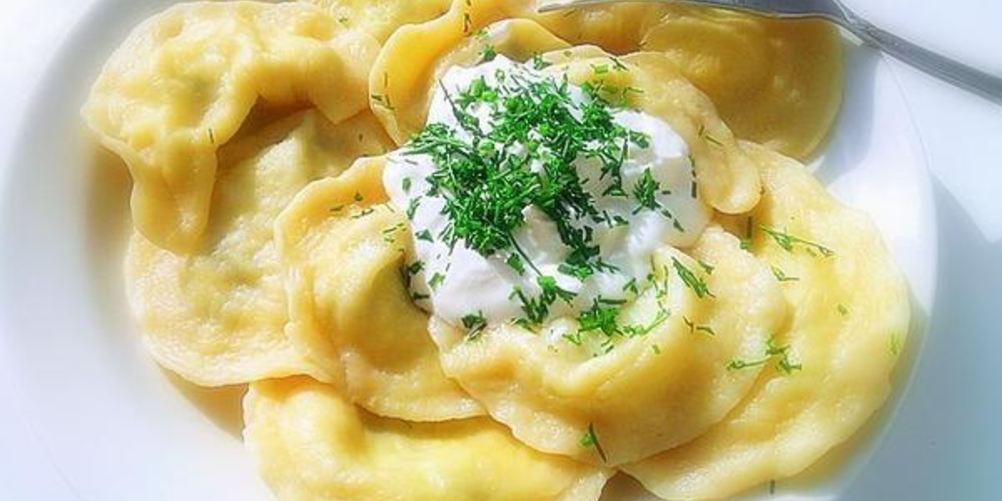 Как приготовить вареники с творогом и зеленым луком