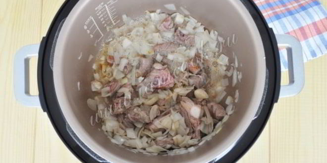 Рецепт домашнего жаркого на пиве с тыквой в мультиварке