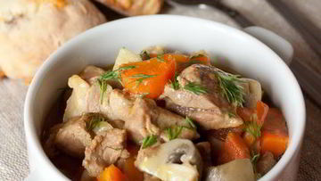 Рецепт Жаркого из индейки с карри и грибами