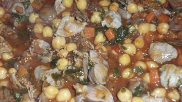 Рецепт Жаркого из куриных потрошков с горохом нут