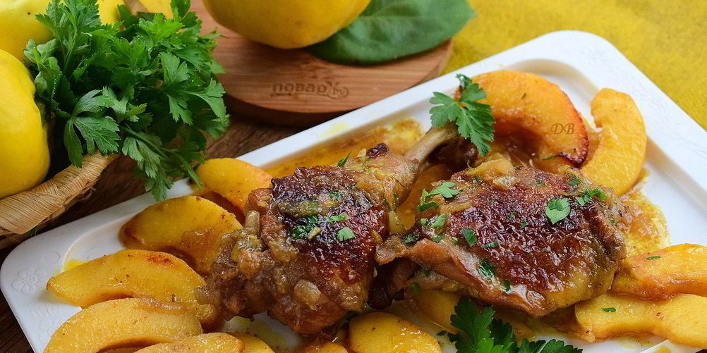 Как приготовить жаркое из курицы с айвой