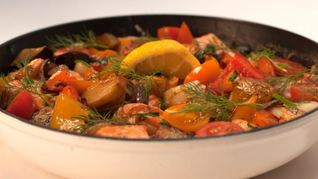 Рецепт Жаркого из судака и семги с овощами