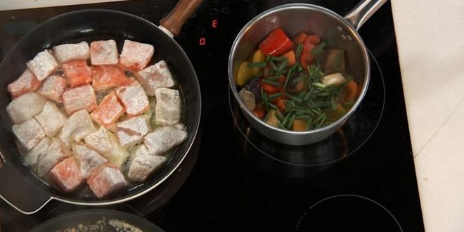 Рецепт жаркого из судака и семги с овощами