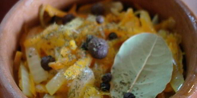 Рецепт жаркого из судака в горшочках