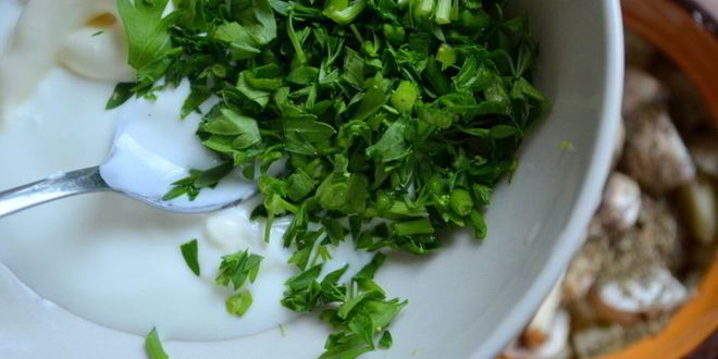 Рецепт жаркого с шампиньонами в горшочке