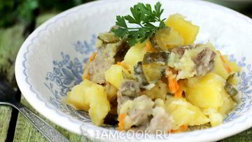 Рецепт Жаркого с солеными огурцами в мультиварке