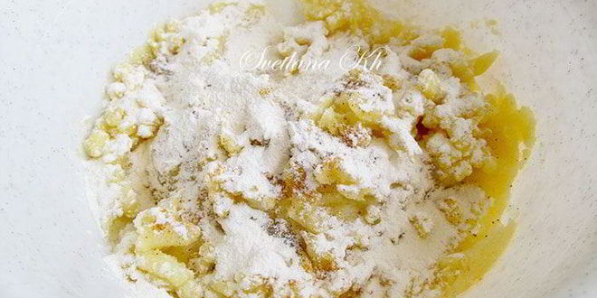 Рецепт картофельных зраз с капустой, запеченные в духовке