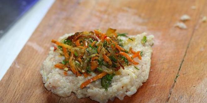 Рецепт куриных зраз с морковью и луком
