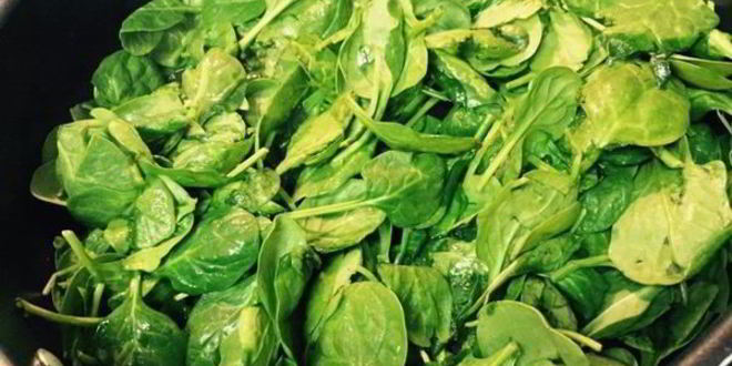 Рецепт куриных зраз со шпинатом и яйцом