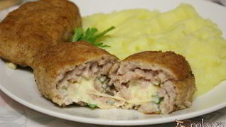 Рецепт Мясных зраз с сыром, яйцом и зеленью