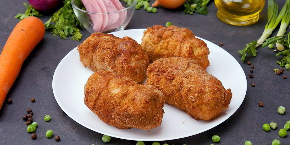 Как приготовить зразы с ветчиной и горошком