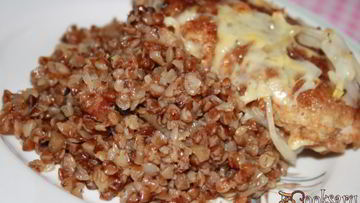 Рецепт Ароматной гречки с луком и беконом