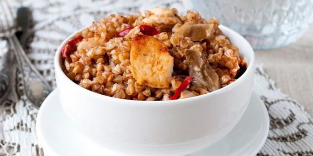 Как приготовить гречку по-купечески с мясом в сковороде