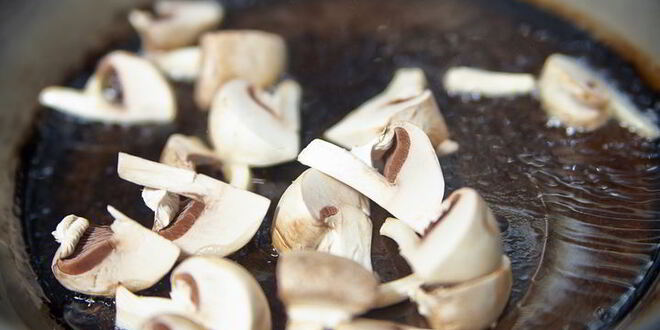 Рецепт гречки с белыми грибами и шампиньонами