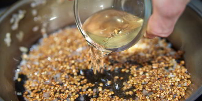 Рецепт гречки с белыми грибами и шампиньонами