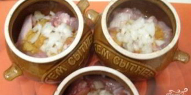 Рецепт гречки с курицей в горшочках