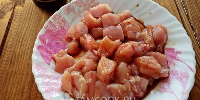 Рецепт гречки с курицей в горшочке в духовке