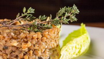 Рецепт Гречки с луком и вешенками