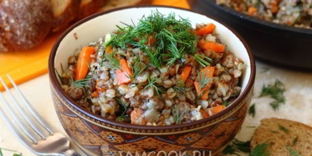 Как приготовить гречку с тушенкой в сковороде