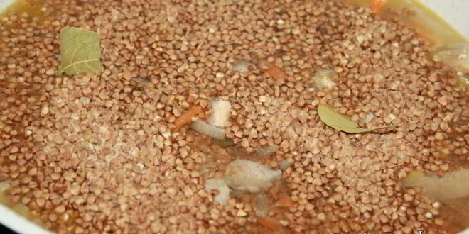 Рецепт гречневой каши со свининой и овощами