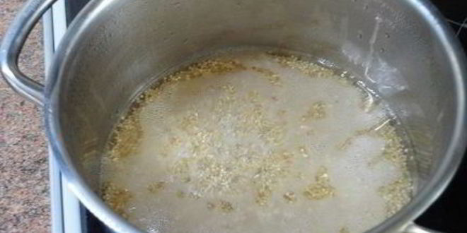 Рецепт каши из киноа с орехами и сухофруктами